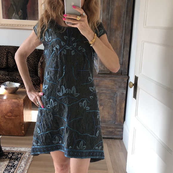 Rachael embroidered low back mini dress - Picture 2 of 10